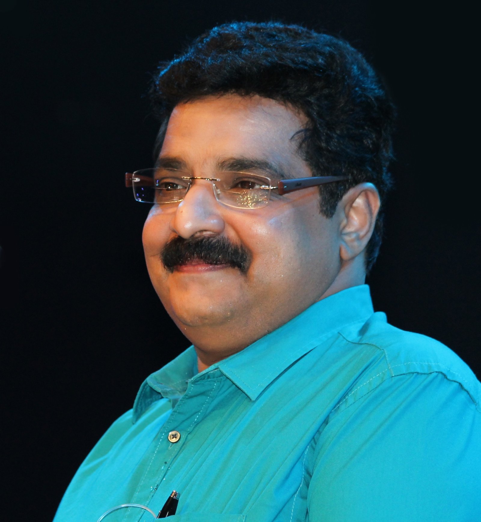 Dr. M.K. Muneer